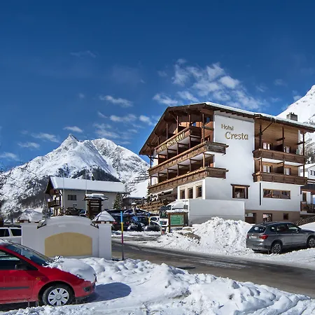 Cresta Hotel 3*